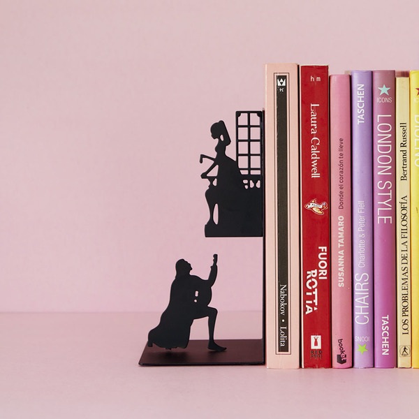 Balvi Balvi - Romeo & Juliet sujeta libros de metal. Inspirado en la obra de Shakespeare ÚLTIMAS EDICIONES