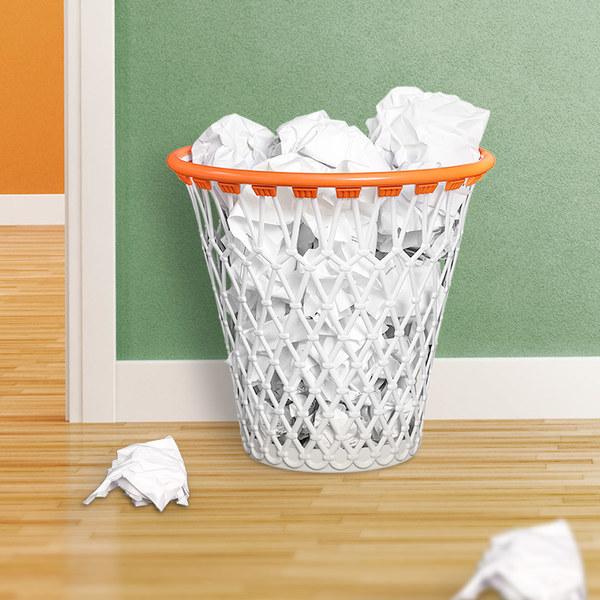 Balvi Balvi - Basket papelera. Con diseño divertido de canasta de baloncesto. Color blanco. Fabricado en pl Oferta especial