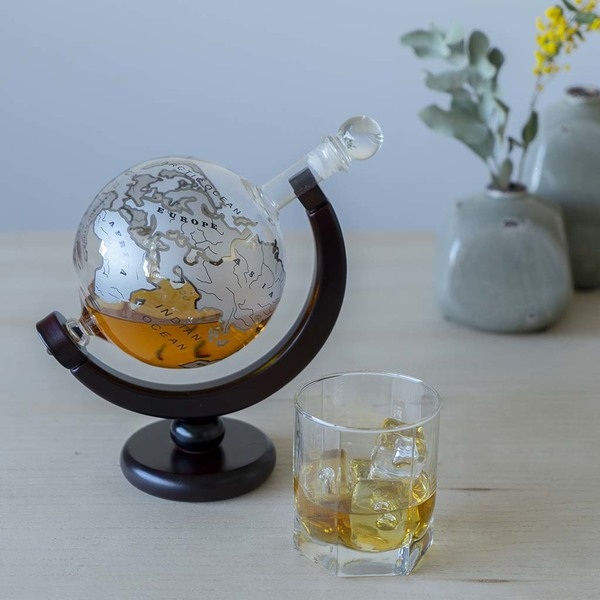 Balvi Decantador whisky Globe vidrio/madera-27167 Precio ultrabajo