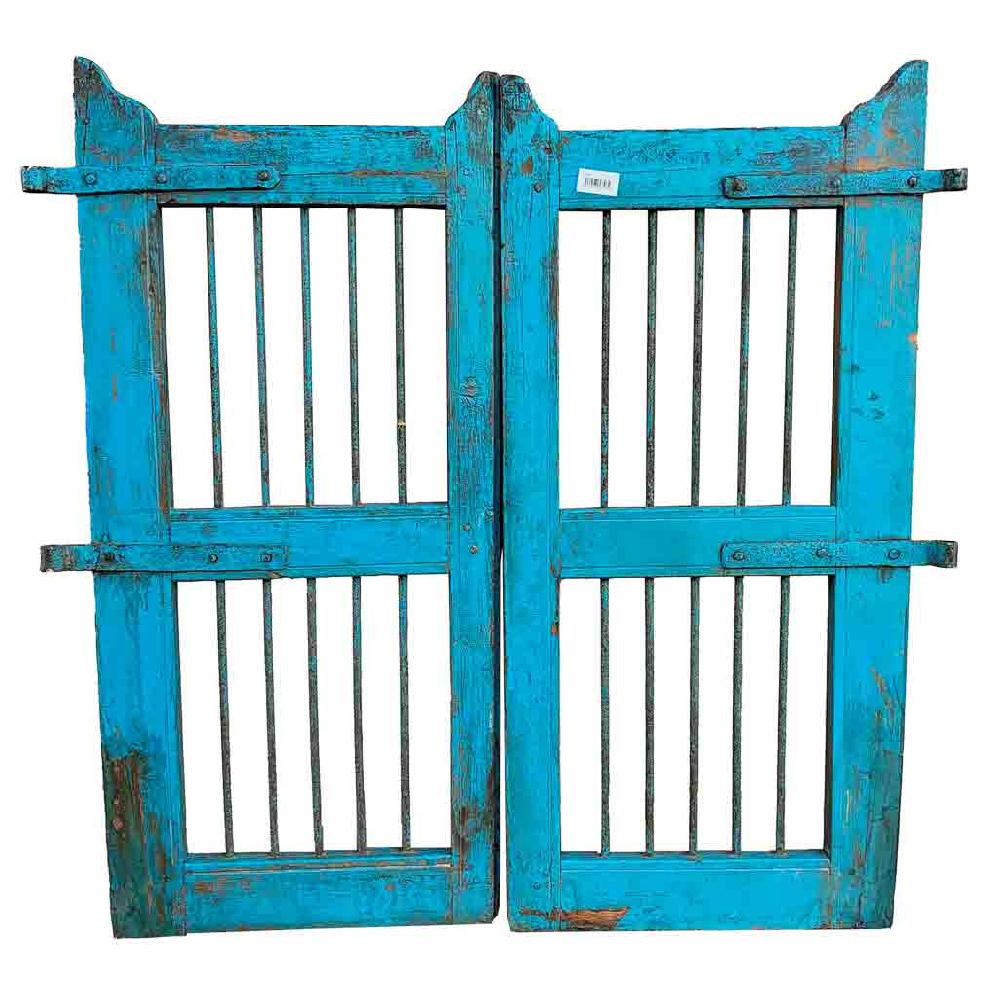 Creaciones meng MUEBLE - PUERTAS Y VENTANAS - puerta de madera azul con acabado artesanal Outlet
