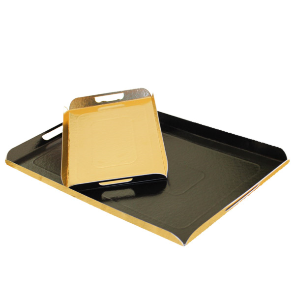 Garcia de pou BANDEJAS CON ASAS 750 G/M2 24x38+2 CM NEGRO/ORO CARTÓN (100 UNID.)