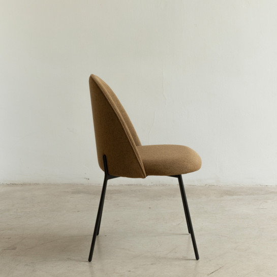 kenay home Silla tapizada tierra 2025