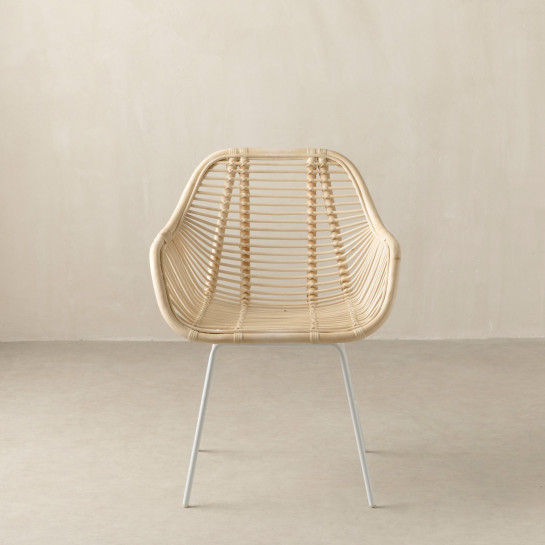 kenay home Sillón de ratán patas blancas Oferta especial