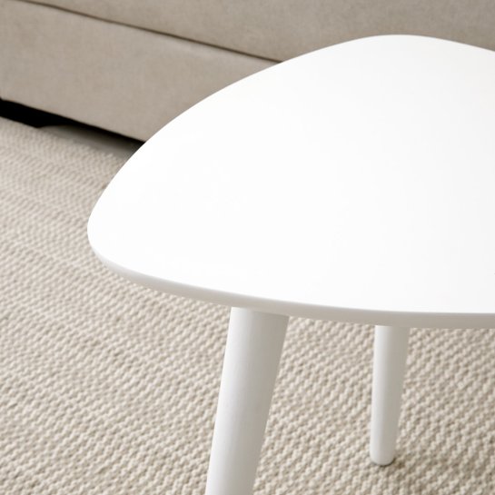 kenay home Mesa de centro triangular blanca 85 Envío gratis