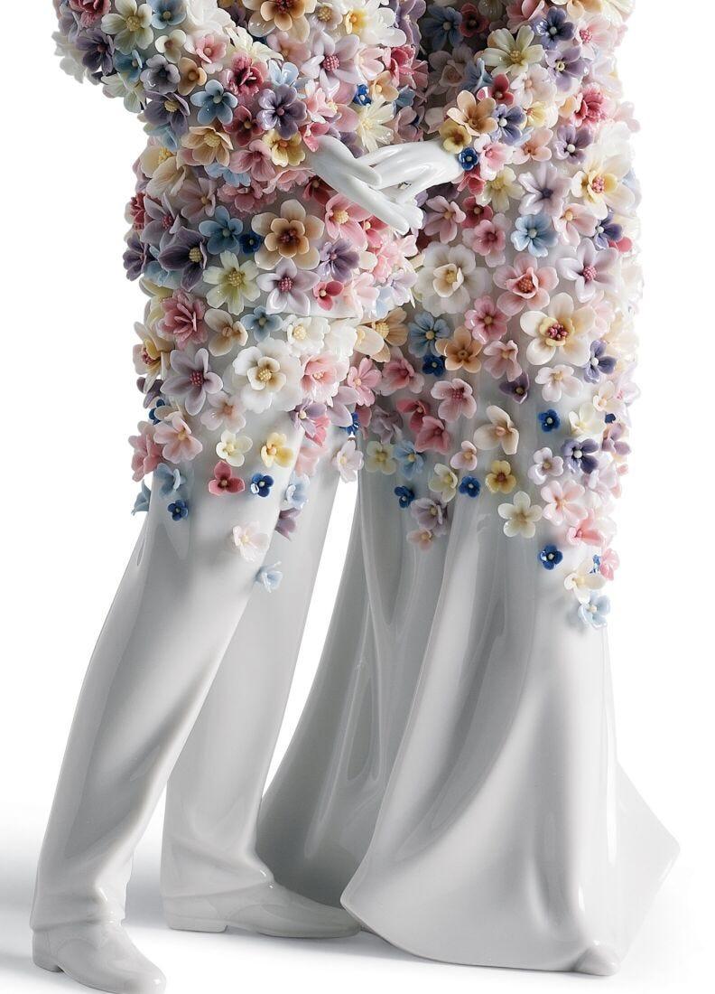 lladro Escultura Amor III (flores) Venta caliente