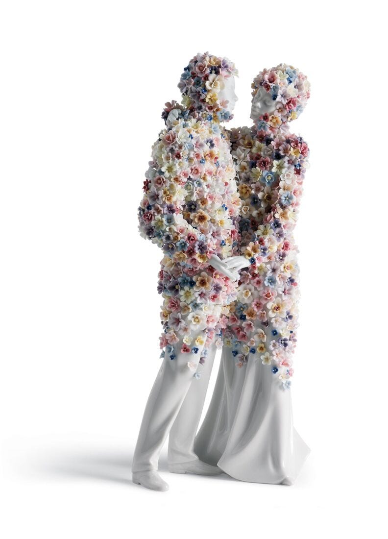 lladro Escultura Amor III (flores) Venta caliente
