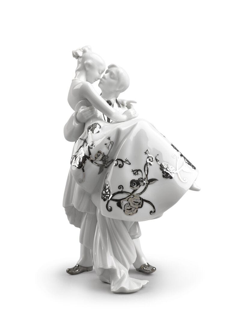 lladro Figura joven pareja El día mas feliz. Lustre plata