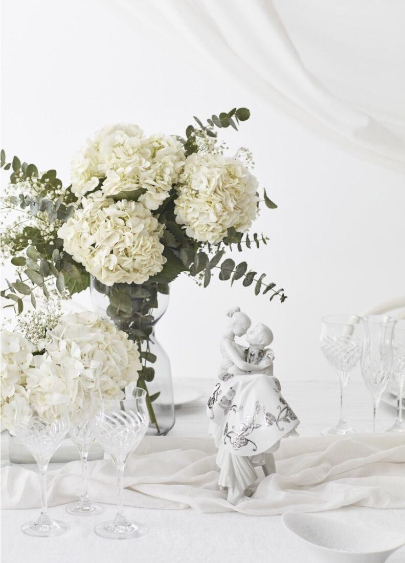 lladro Figura joven pareja El día mas feliz. Lustre plata Últimos 3 días