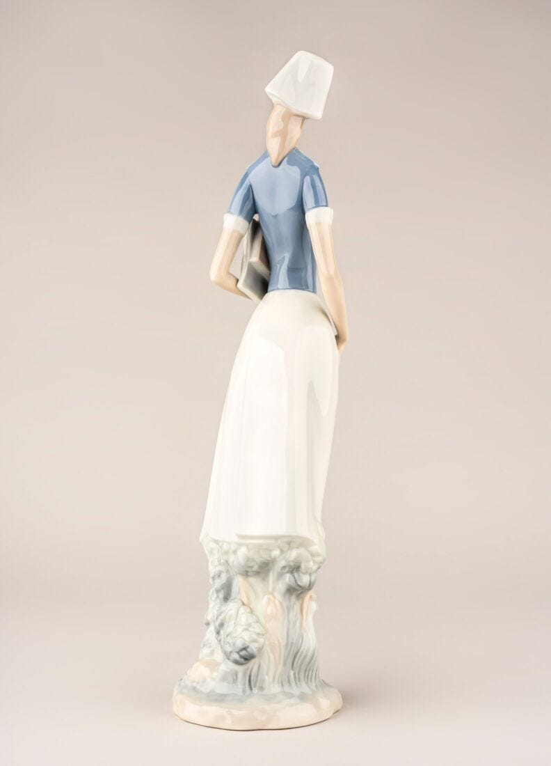 lladro Figura Enfermera Devoluciones gratuitas