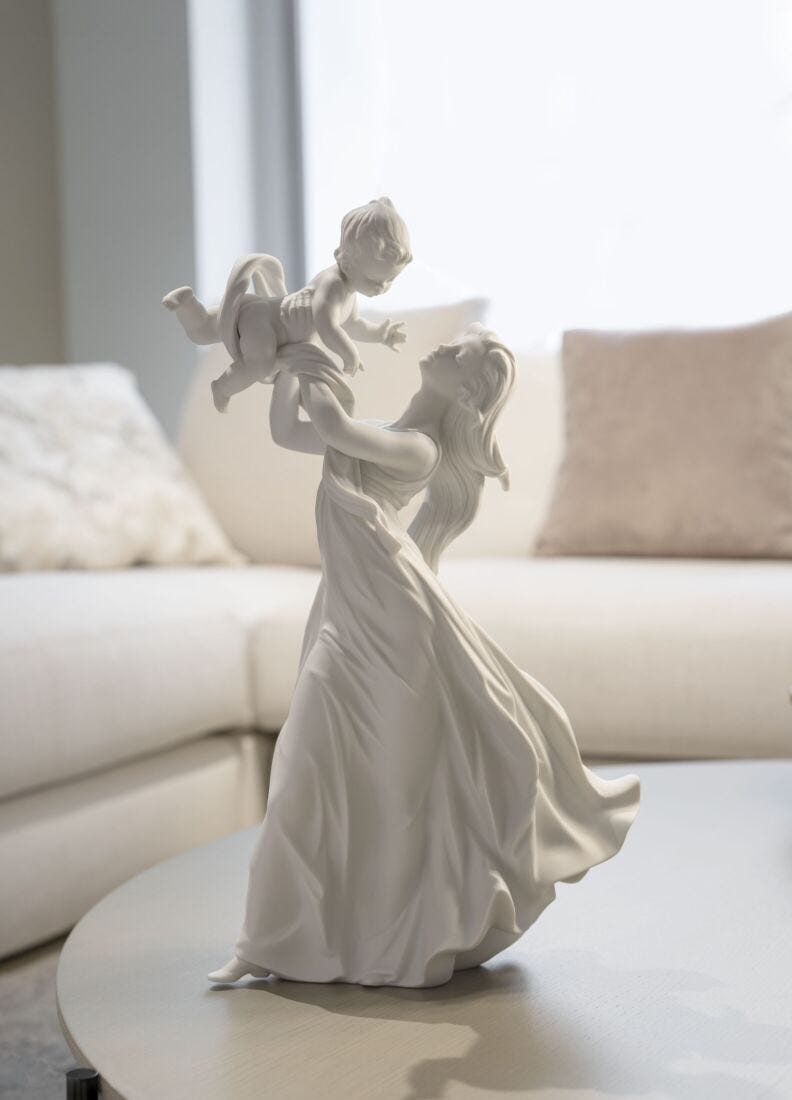 lladro Figura madre Mi precioso bebé. Blanco mate Outlet