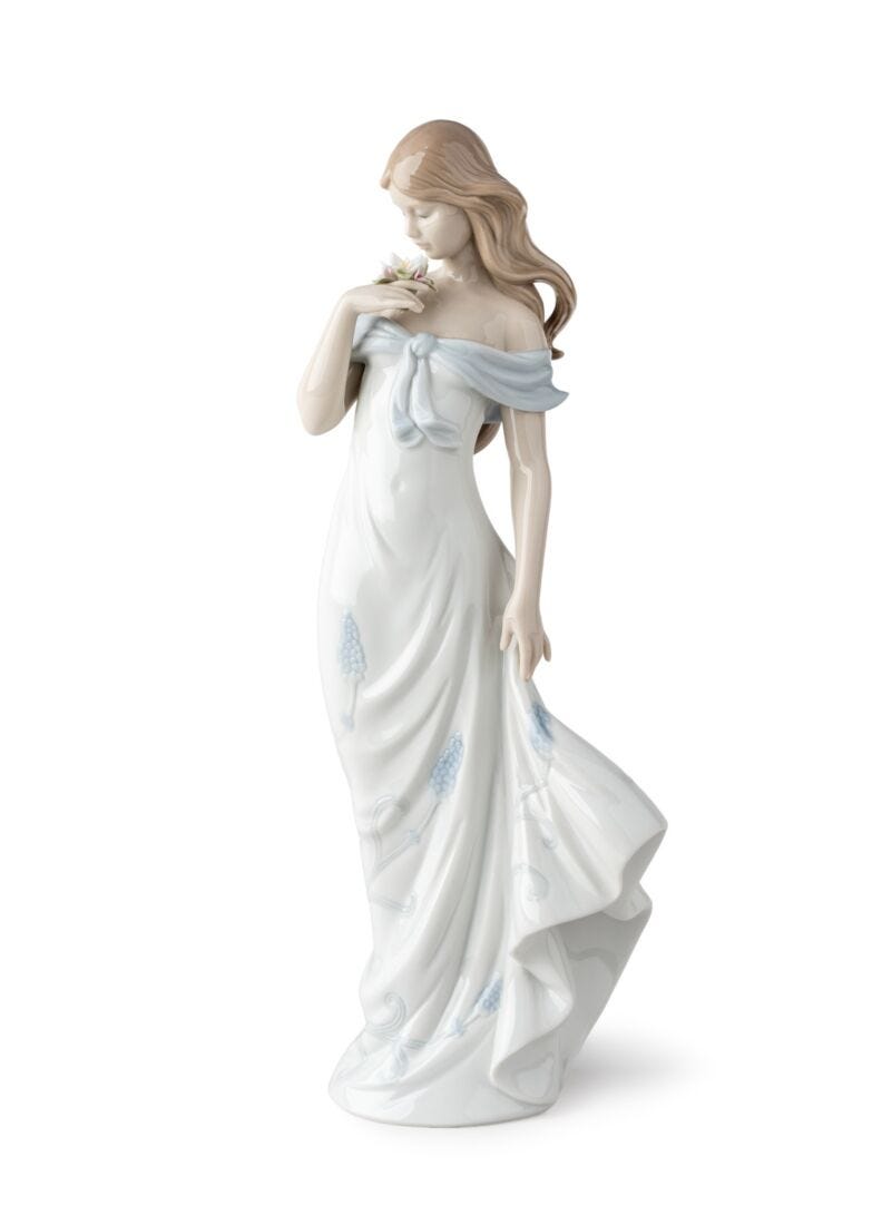 lladro Figura mujer El susurro de las flores Los más vendidos