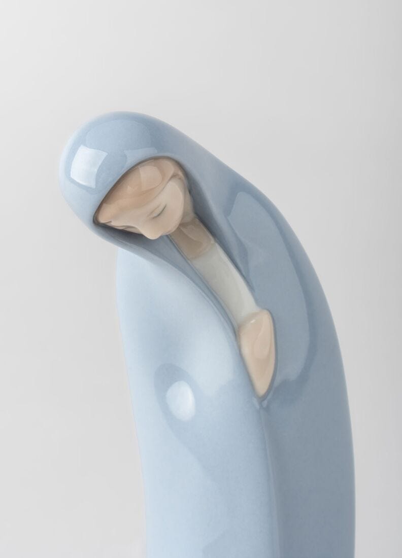 lladro Figura Virgen en Belén Ahorra y exporta