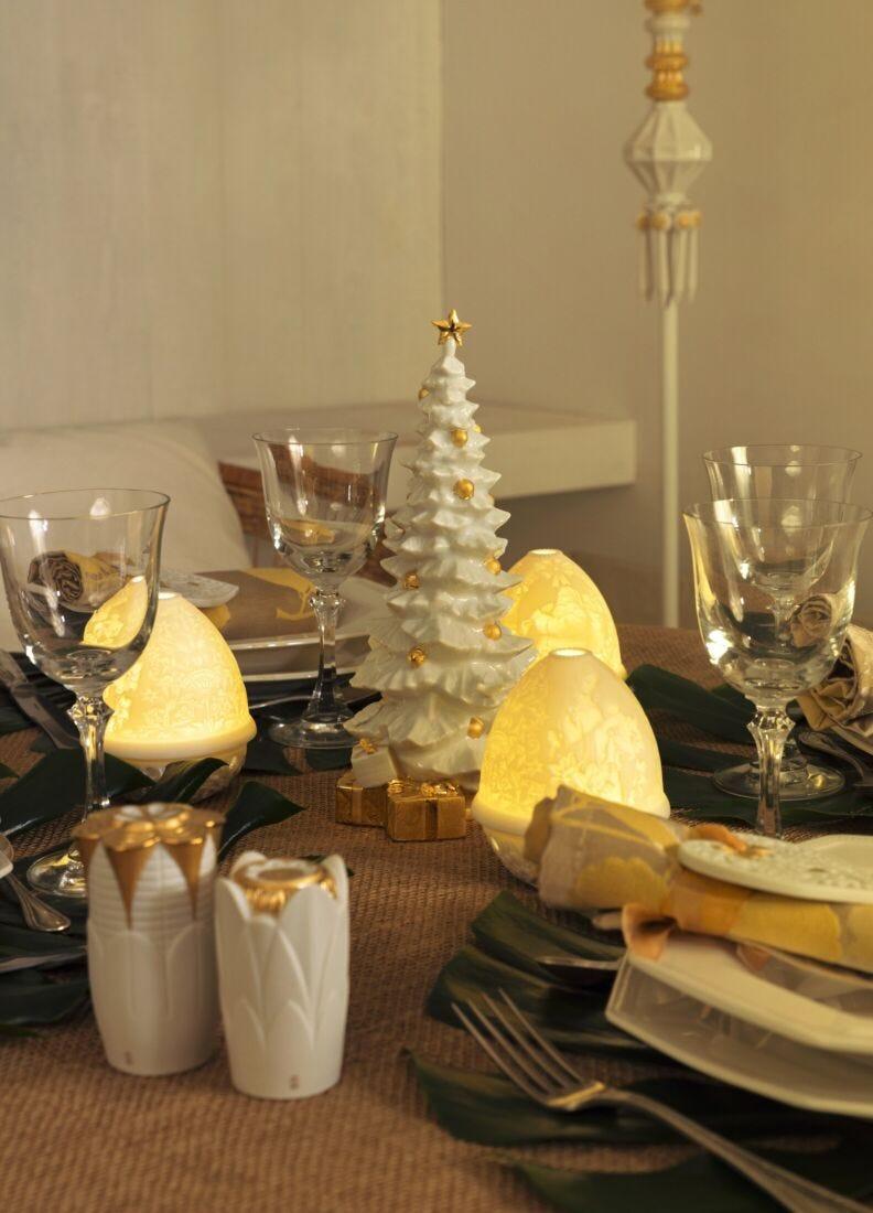 lladro Figura Árbol de Navidad con regalos. Lustre oro Precios de Black Friday
