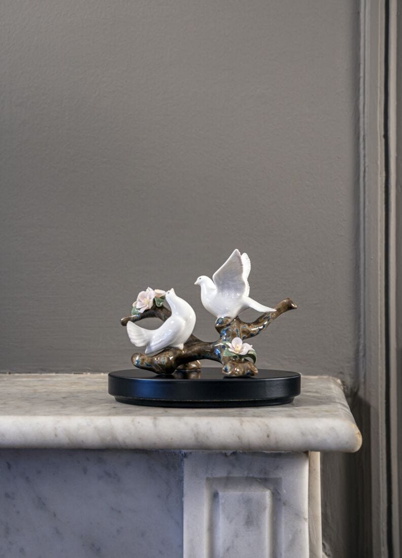 lladro Figura Palomas en cerezo Promoción por tiempo limitado