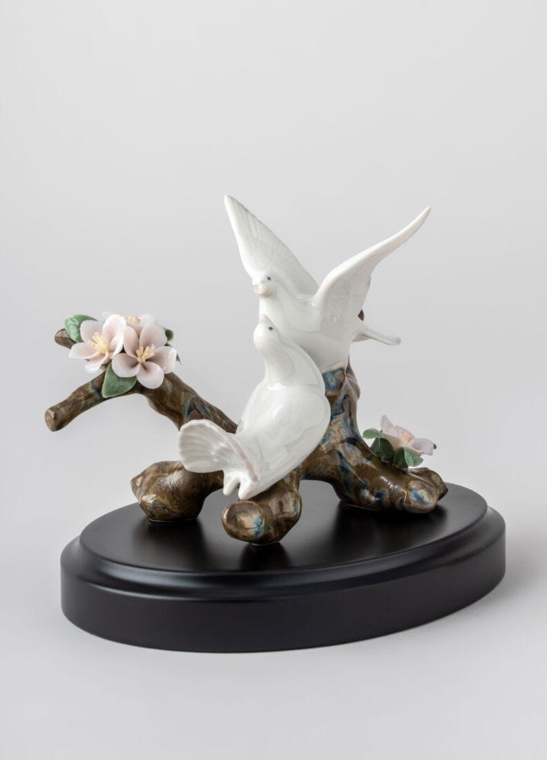 lladro Figura Palomas en cerezo Promoción por tiempo limitado