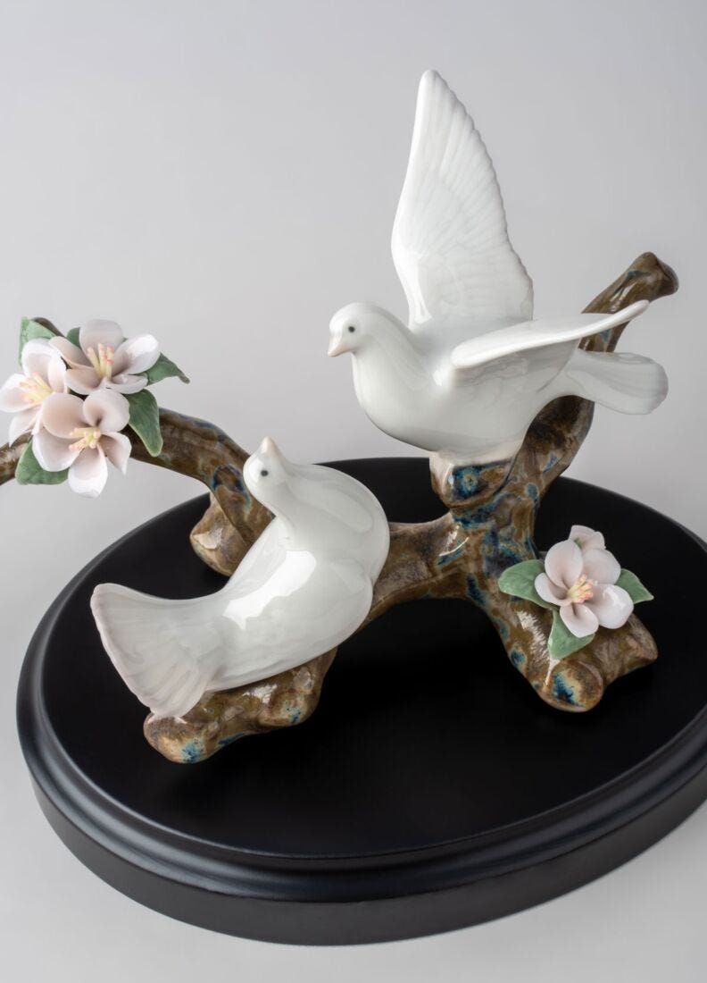 lladro Figura Palomas en cerezo Promoción por tiempo limitado