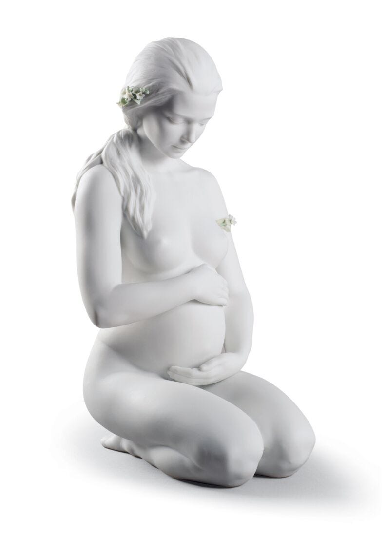 lladro Figura mujer Una nueva vida En oferta