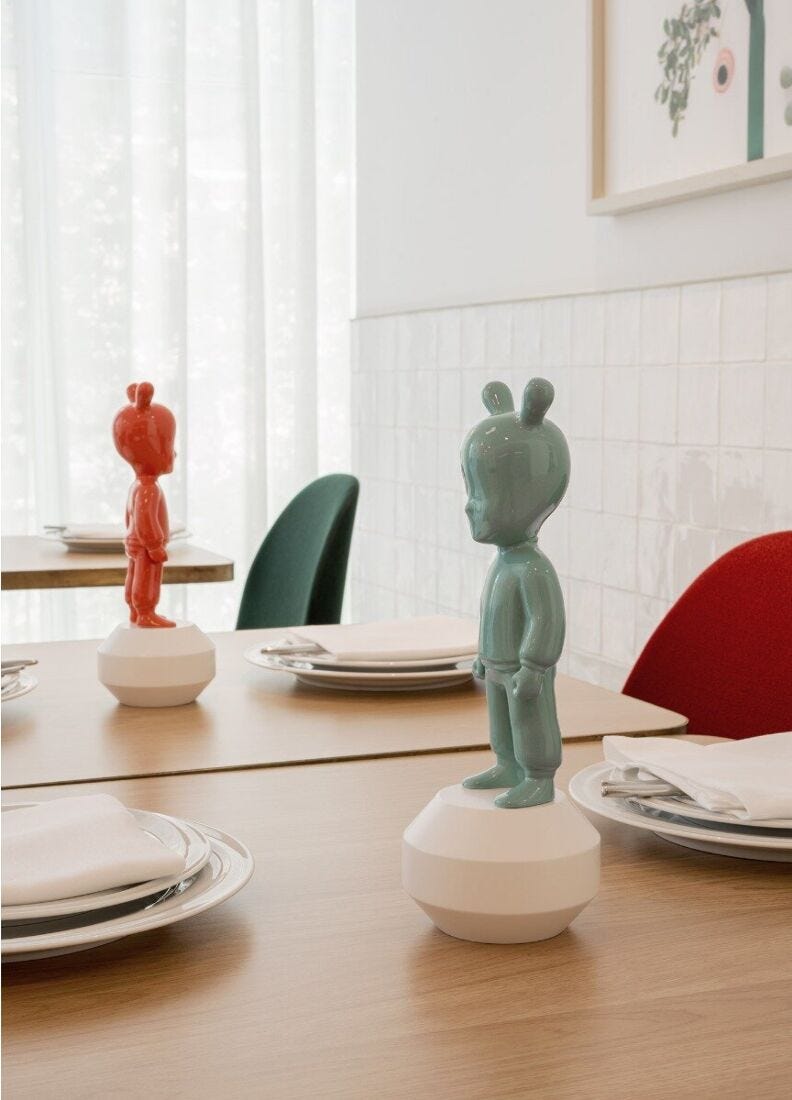 lladro Figura The red Guest. Pequeña Descuento por venta flash