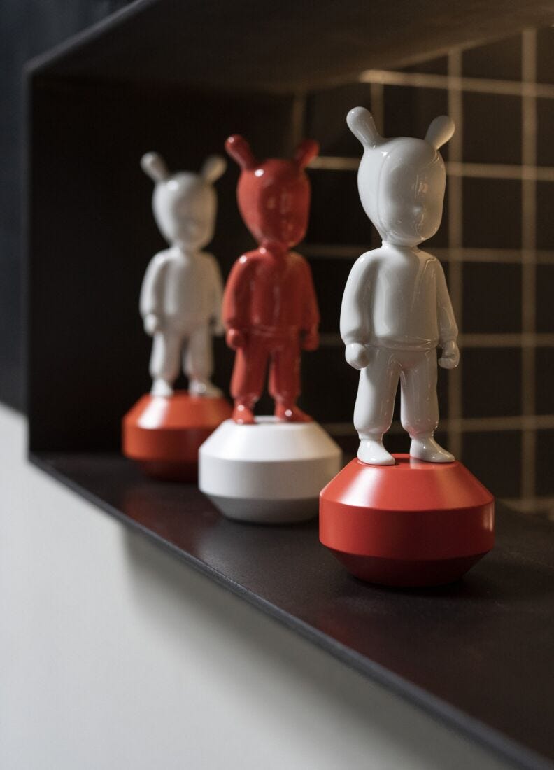 lladro Figura The red Guest. Pequeña Descuento por venta flash
