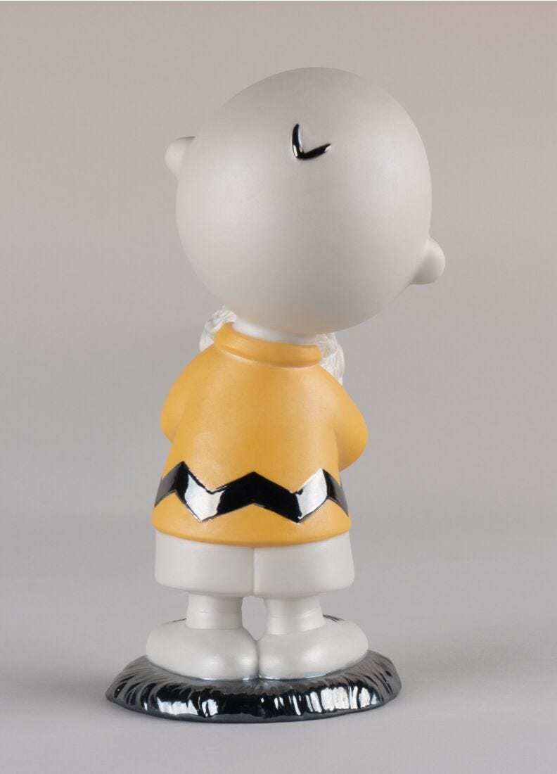 lladro Figura Charlie Brown™ Ofertas de temporada