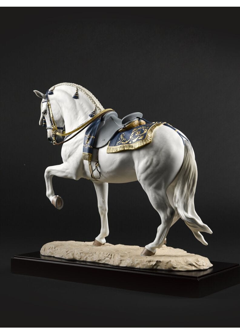 lladro Escultura Caballo español. Serie limitada Promoción trimestral