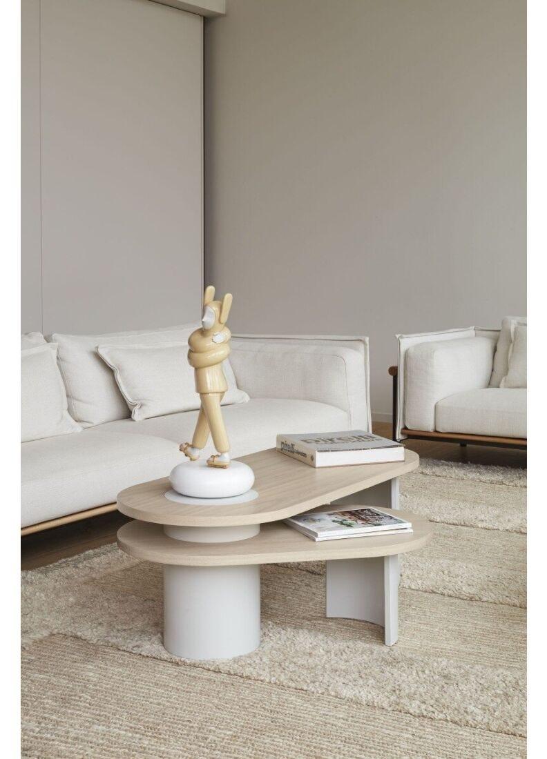 lladro Escultura Embraced (Amarillo) Libre de impuestos