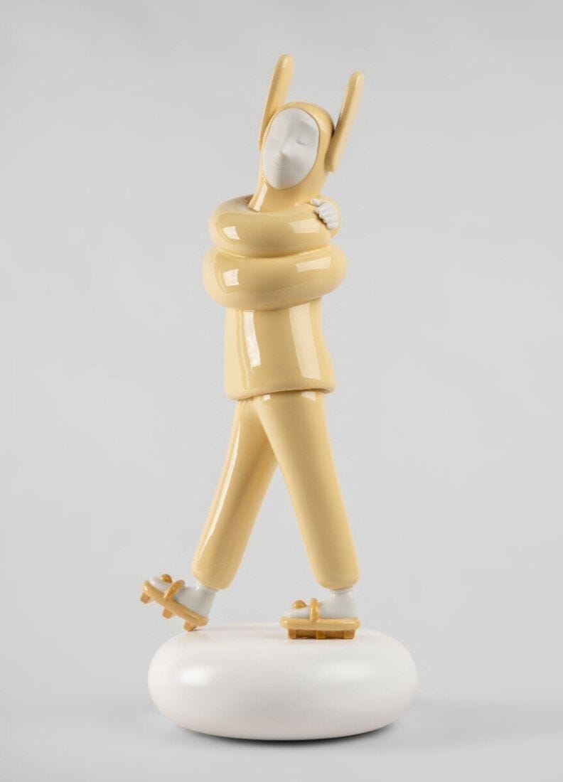 lladro Escultura Embraced (Amarillo) Libre de impuestos