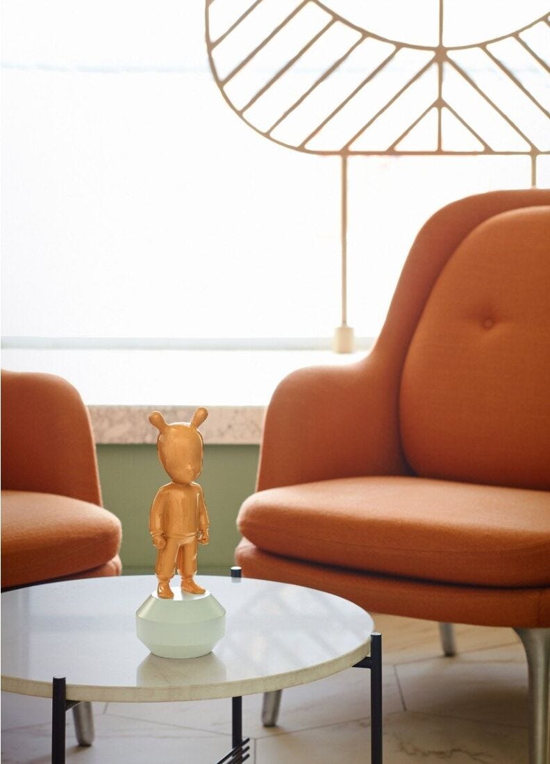 lladro Figura The orange Guest. Pequeña Limitado a 3 días