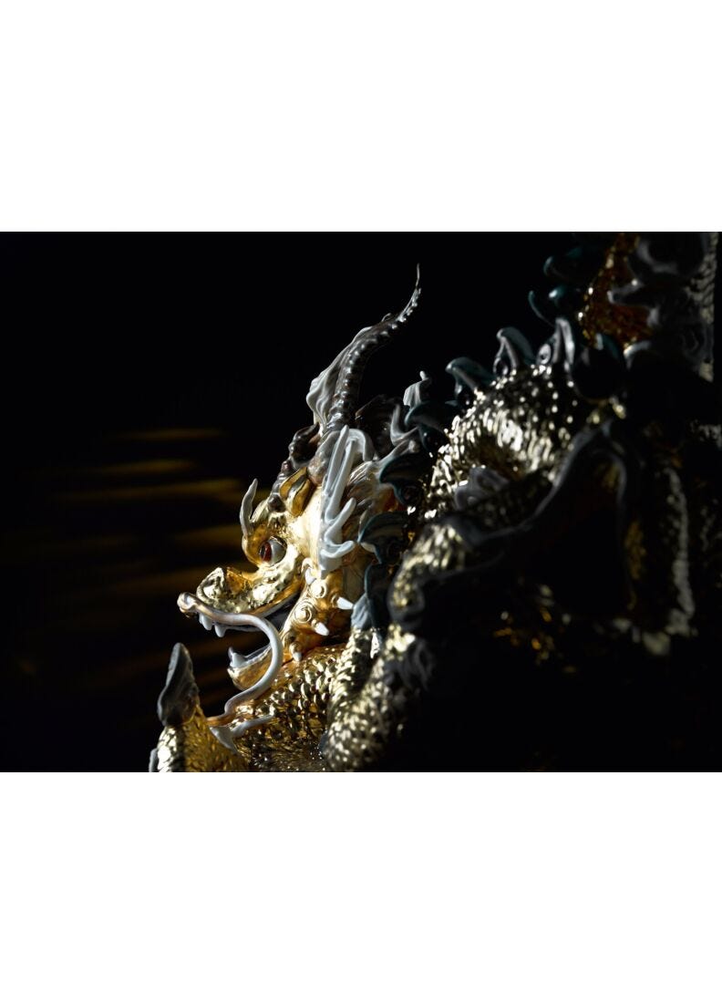 lladro Escultura Gran Dragón. Lustre oro. Serie limitada Grandes descuentos