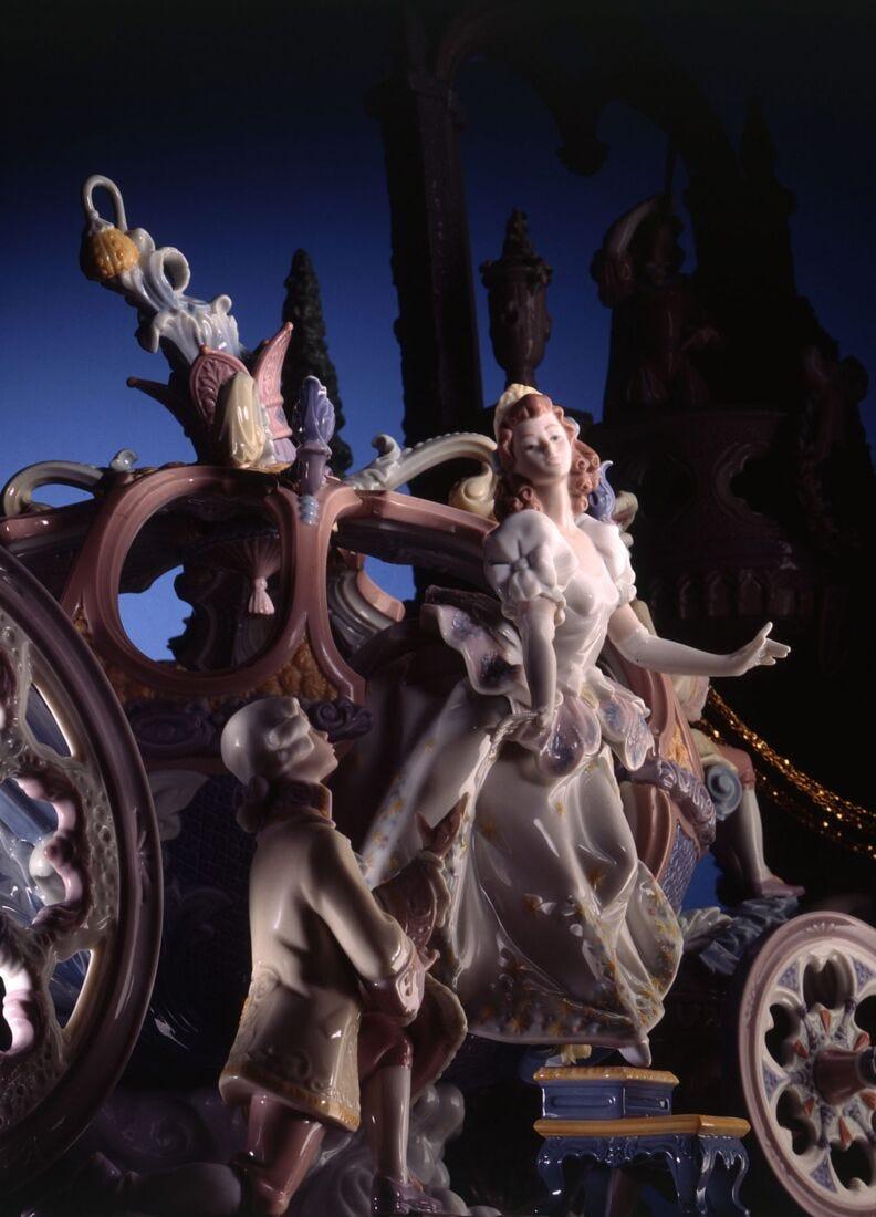lladro Escultura La llegada de la Cenicienta. Serie limitada Precios de Black Friday