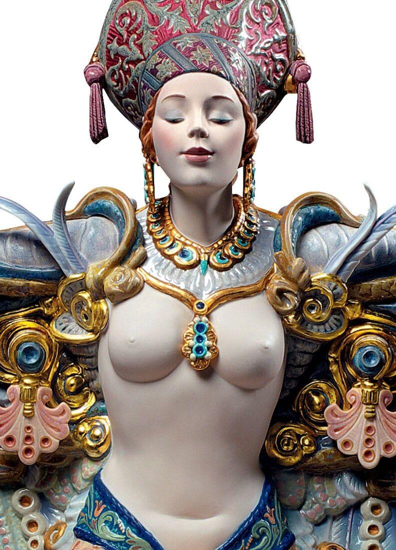 lladro Escultura mujer Fantasía alada. Serie limitada
