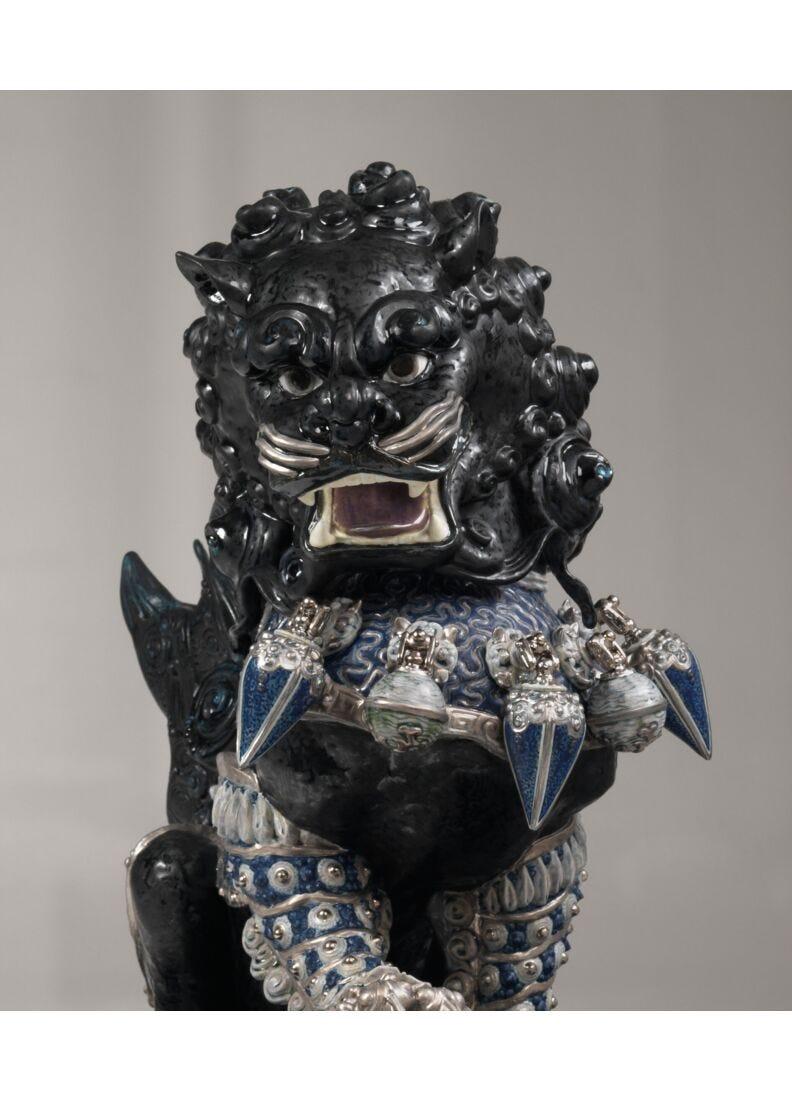 lladro Escultura León guardián. Negro. Serie limitada Outlet