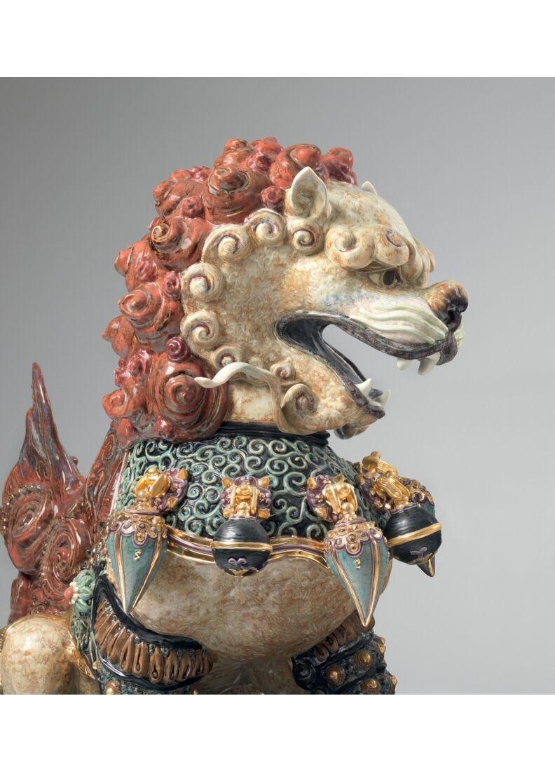lladro Escultura Leona guardián. Rojo. Serie limitada Ofertas
