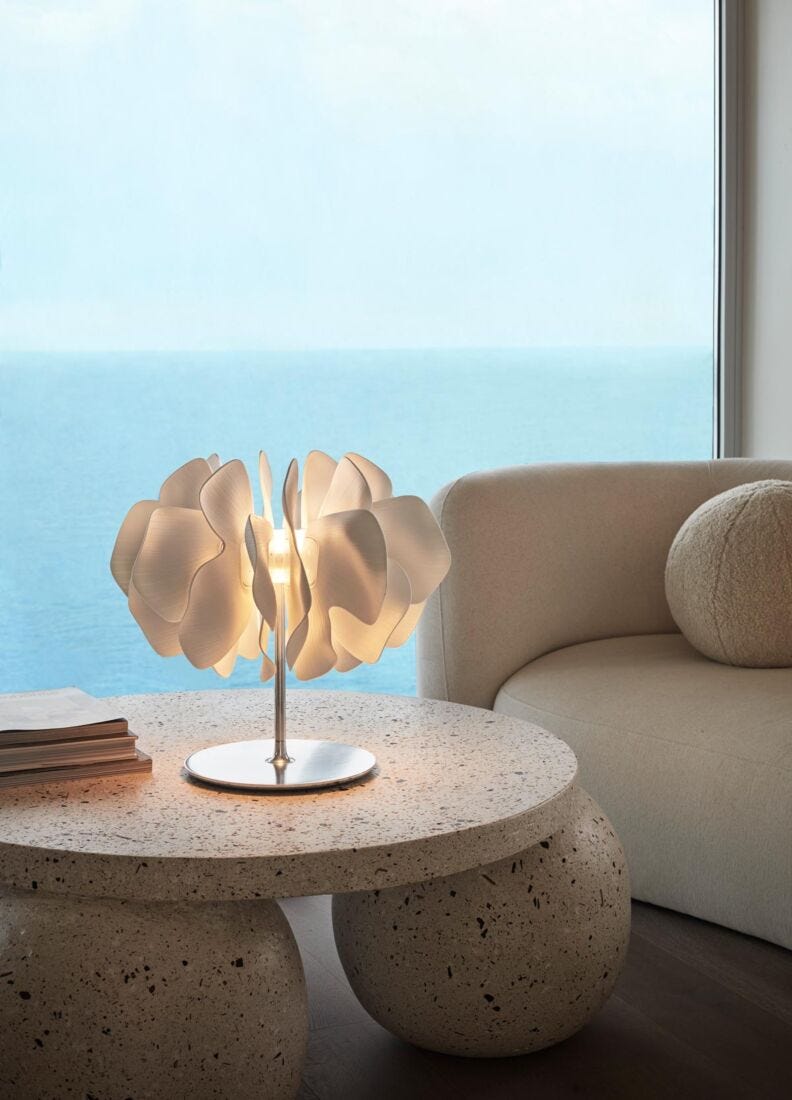 lladro Lámpara de mesa Nightbloom. Blanco. (CE) Envío gratis