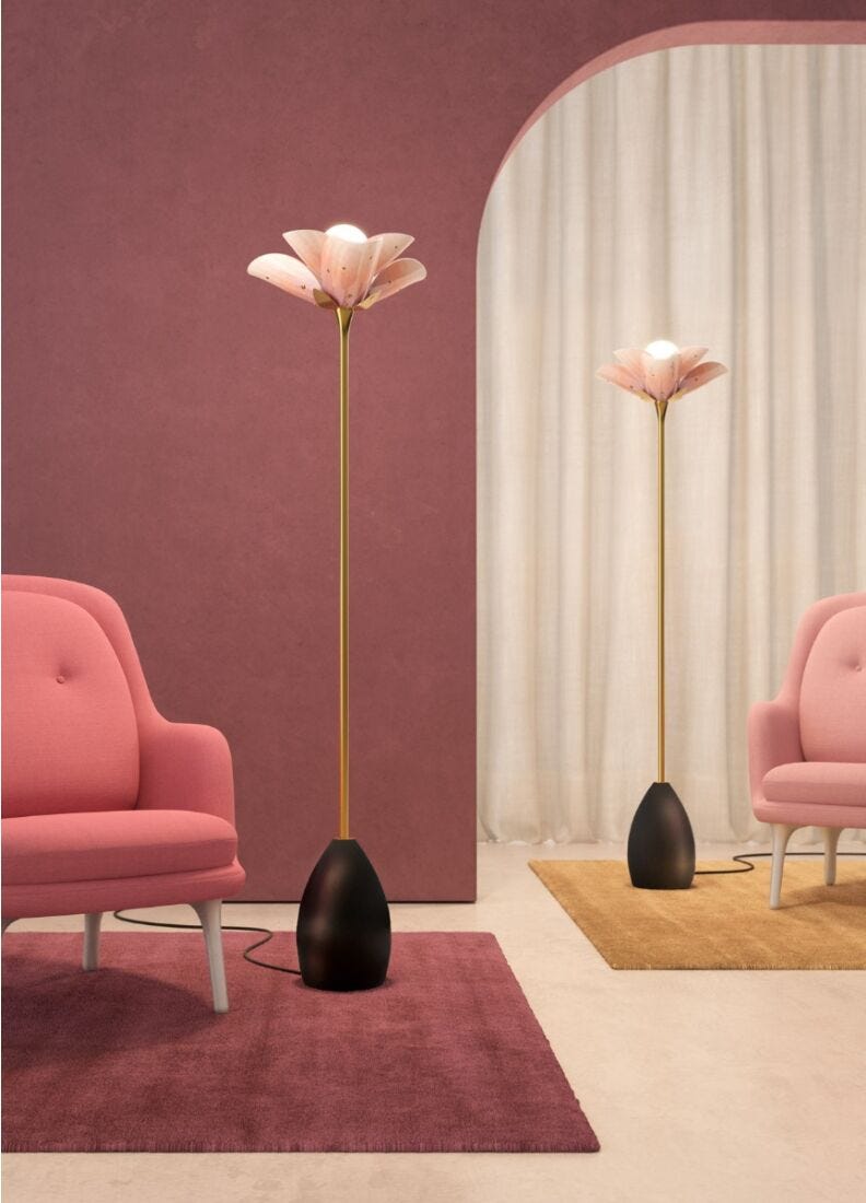lladro Lámpara de pie Blossom - base madera. Rosa-oro (CE) Último día