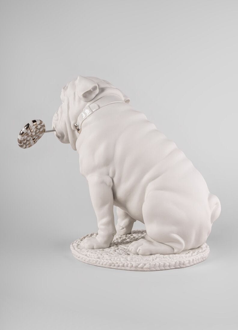 lladro Escultura Bulldog con piruleta. Re-Deco En oferta