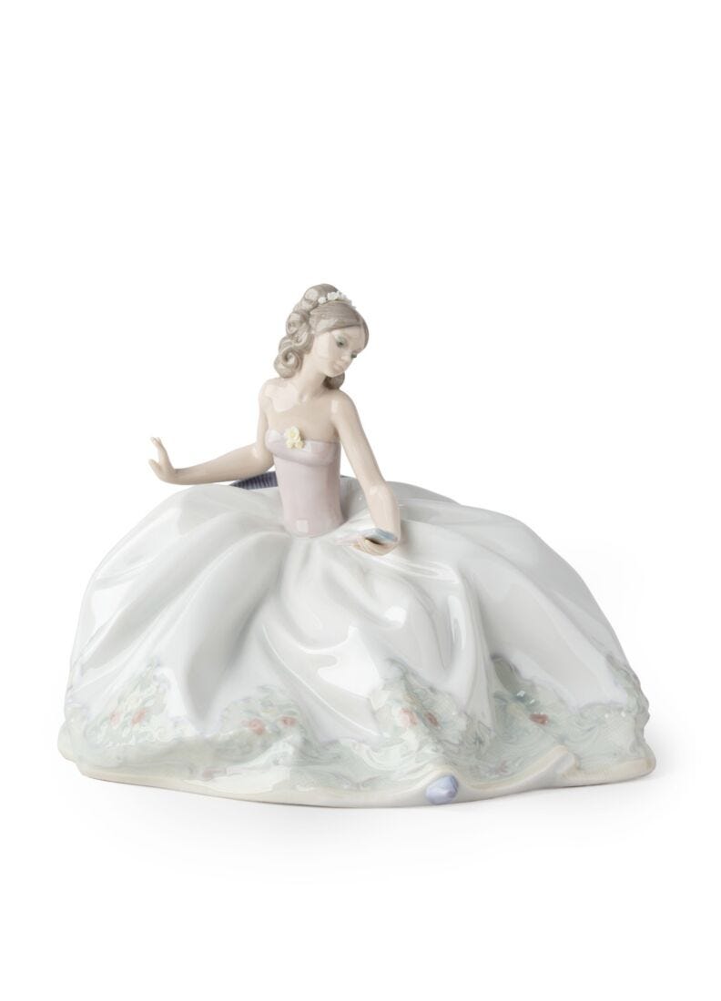 lladro Figura mujer Sentada en la fiesta Oferta especial