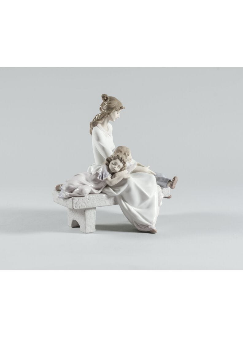 lladro Figura madre e hijos Cansados de jugar COMPRAR AHORA