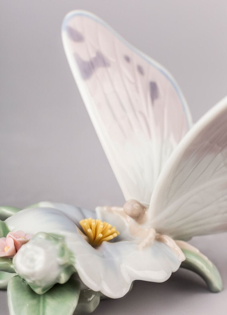 lladro Figura Mariposa de abril Precio de fábrica