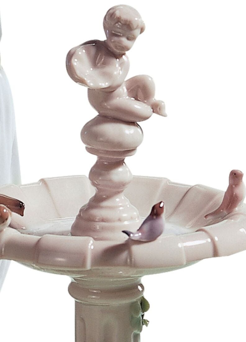 lladro Figura niña Pajaritos en la fuente Rebajas de fin de temporada