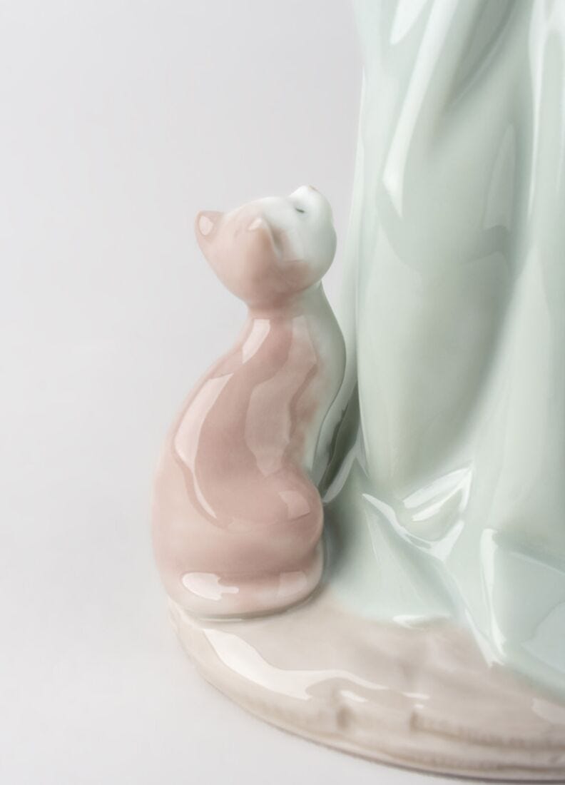 lladro Figura niña Caricias y celos Ofertas