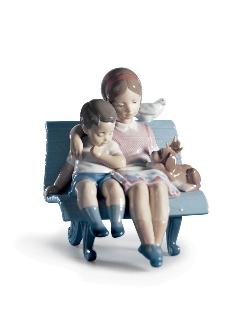 lladro Figura niños Sentaditos en el parque Venta caliente