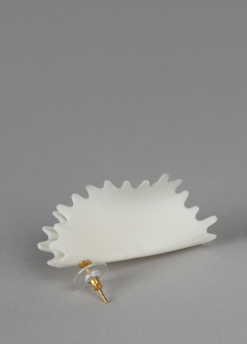 lladro Pendiente grande Actinia. Blanco y lustre oro ÚLTIMAS EDICIONES