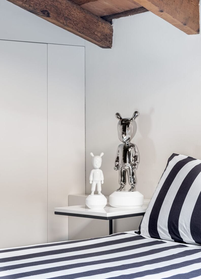 lladro Escultura The silver Guest-Big Última moda
