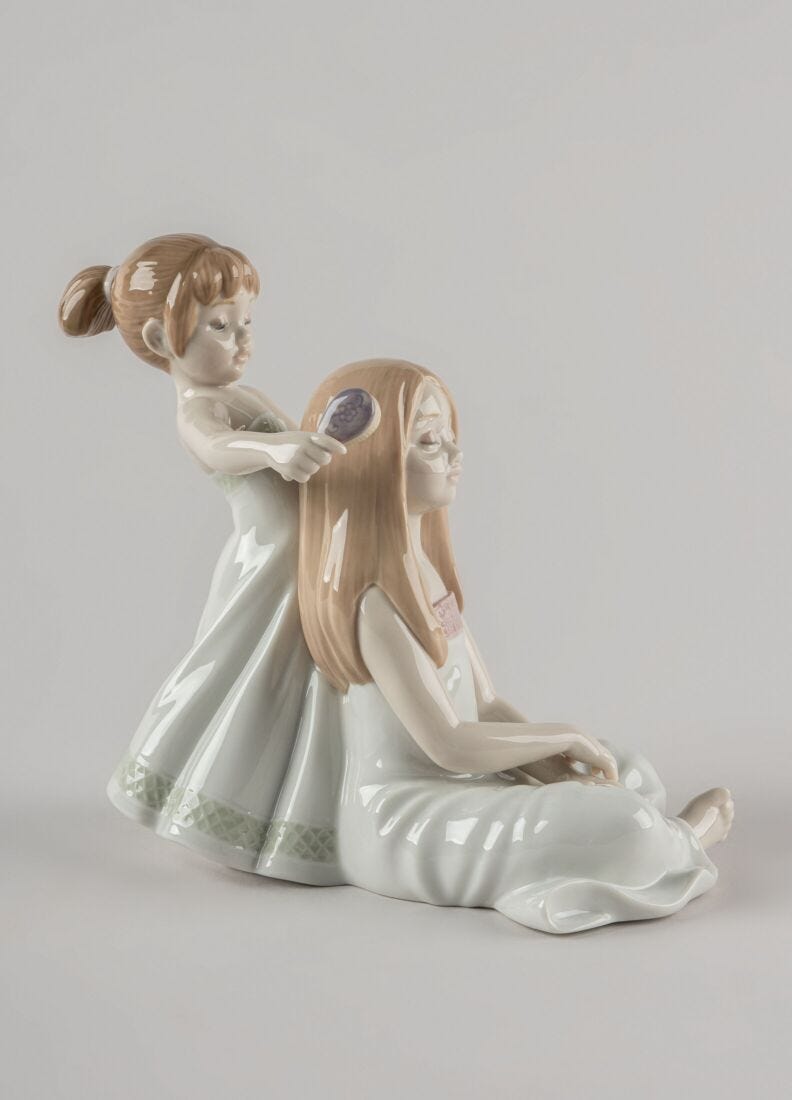 lladro Escultura Yo te peino Oferta exclusiva