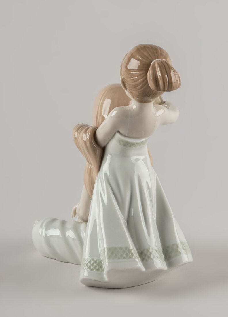 lladro Escultura Yo te peino Oferta exclusiva