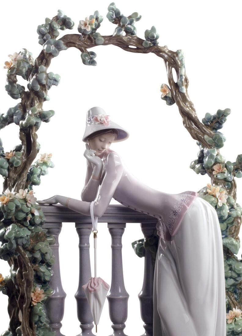 lladro Escultura mujer En la balaustrada Rebajas de fin de temporada