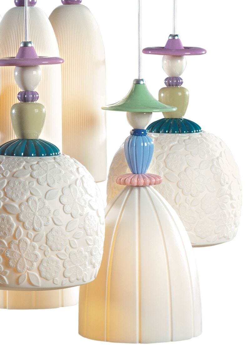 lladro Chandelier Mademoiselle Soñando frente al mar 9 luces (CE/UK/CCC) Liquidación