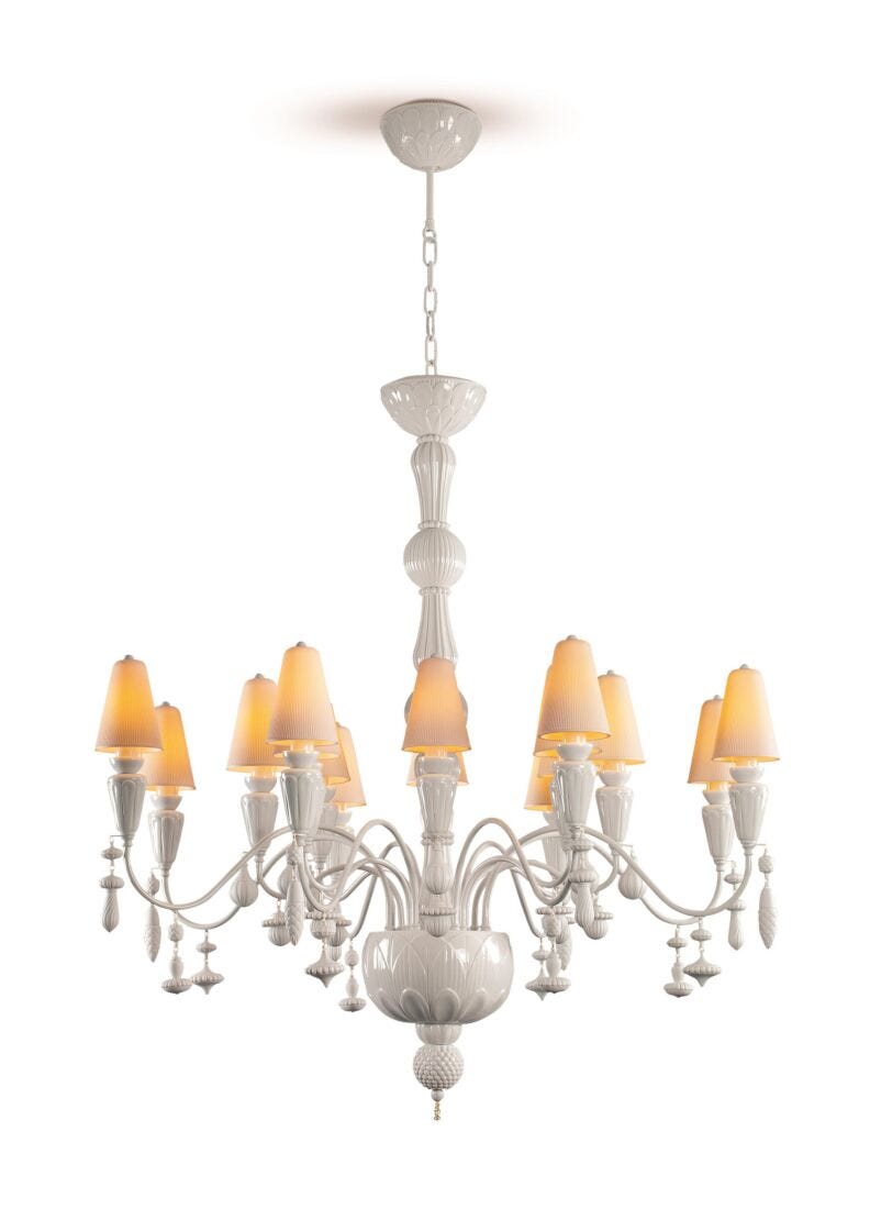 lladro Chandelier Ivy and Seed 16 luces. Mediano plano. Blanco (CE/UK/CCC) ÚLTIMAS EDICIONES