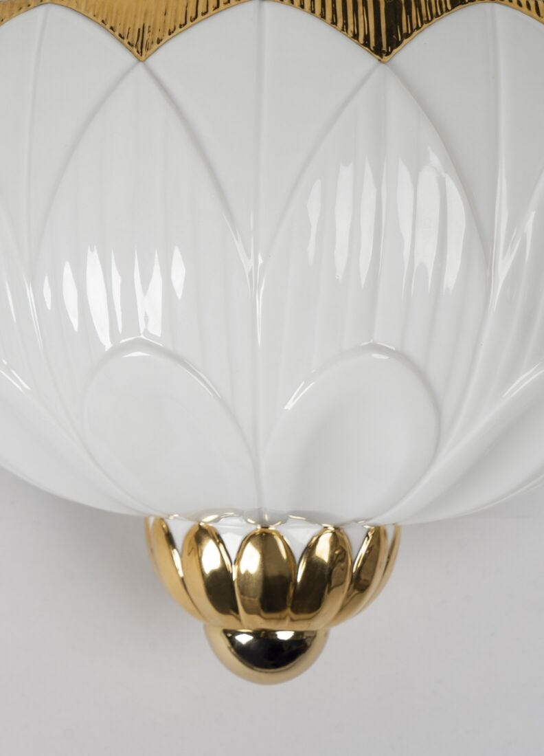 lladro Aplique de luz Ivy & Seed. Blanco y oro. (CE/UK/CCC) Ofertas de temporada